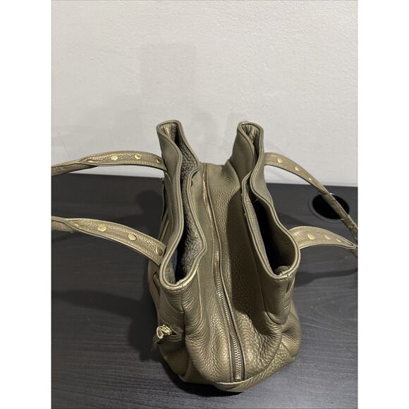 BOTKIER Trigger XL Satchel BIG Shoulder Bag Gold Metallic LEATHER Preowned READ - Picture 6 of 16